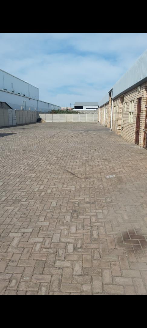 To Let commercial Property for Rent in Walmer Eastern Cape